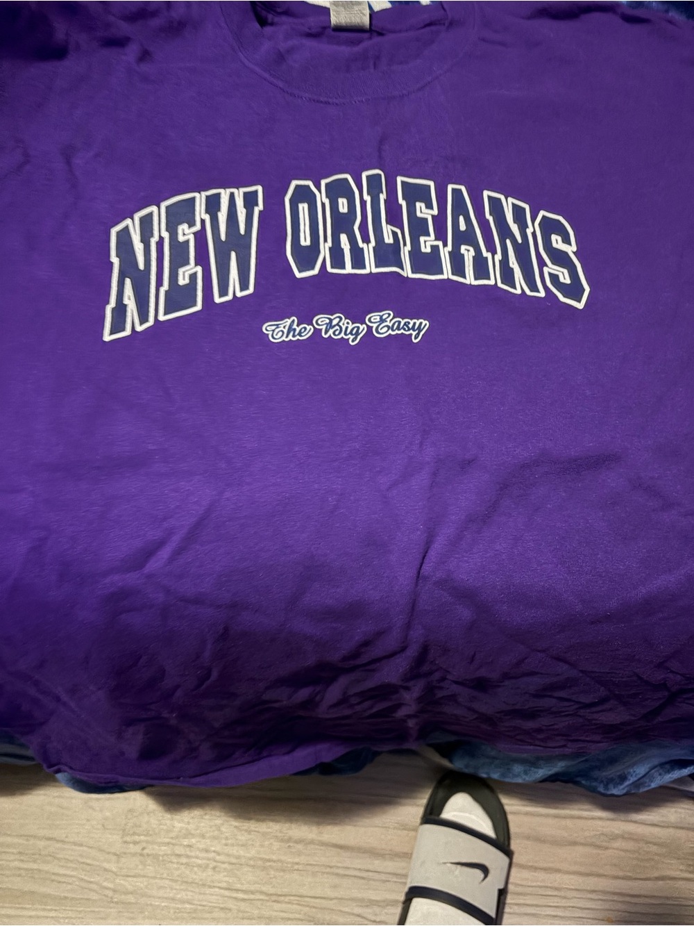 Gildan Purple 'New Orleans The Big Easy' Graphic Tee
